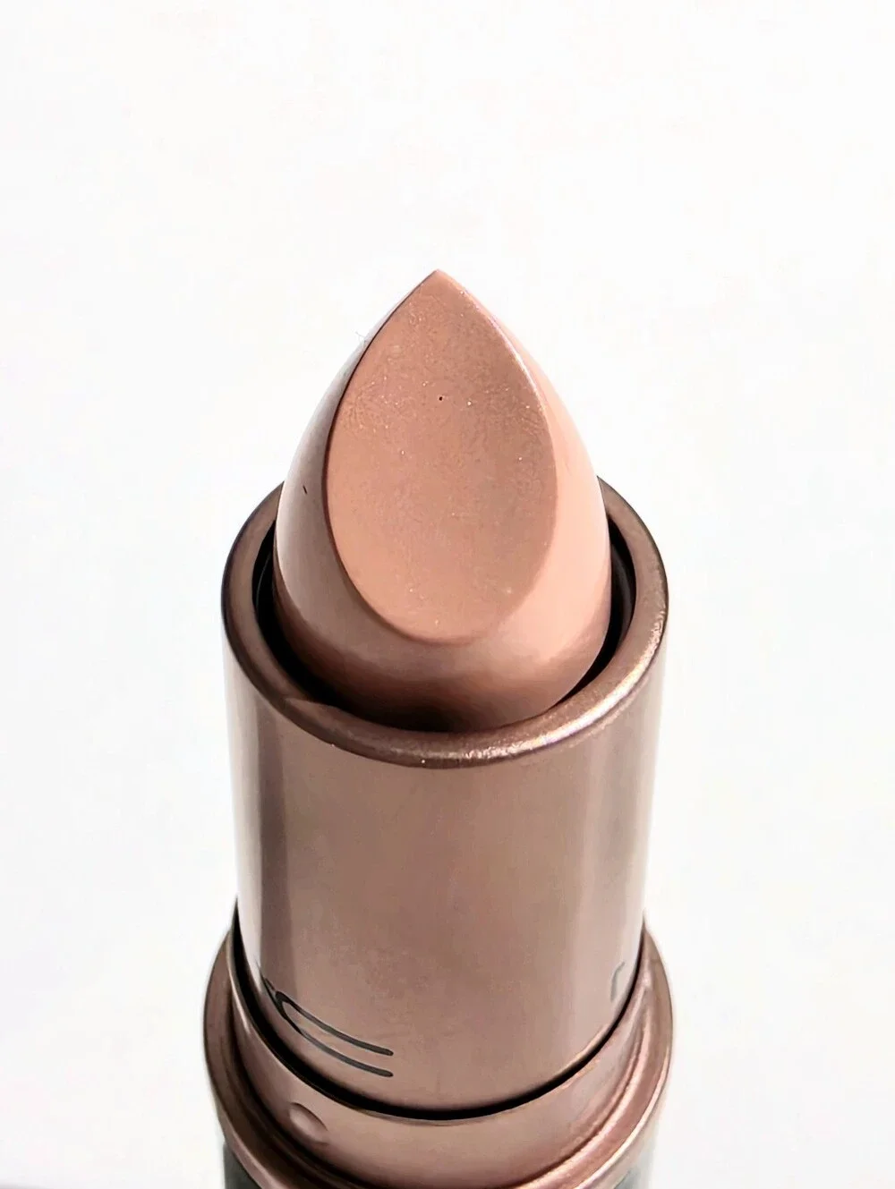 MAC Lipstick Creme D'Nude cremesheen lipstick new LE
